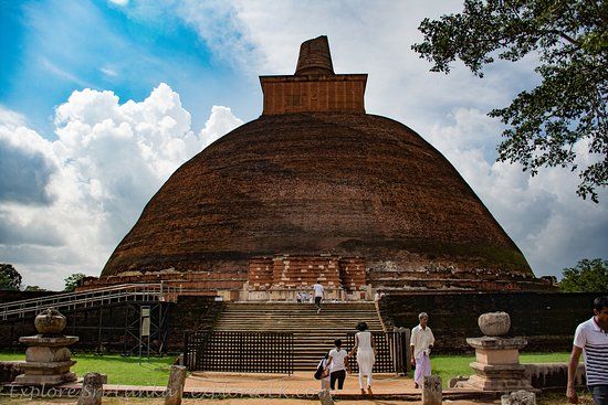 Jethawanaramaya Stupa